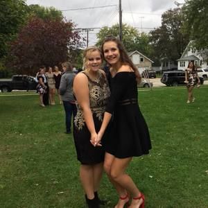 Meet your Posher, Abby